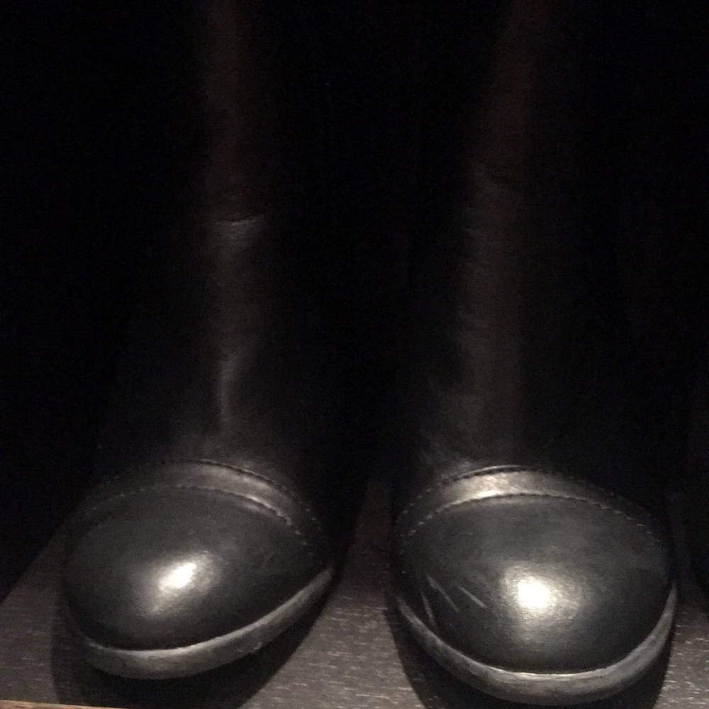 Forever 21 Ankle Bootie - Picture 6 of 6